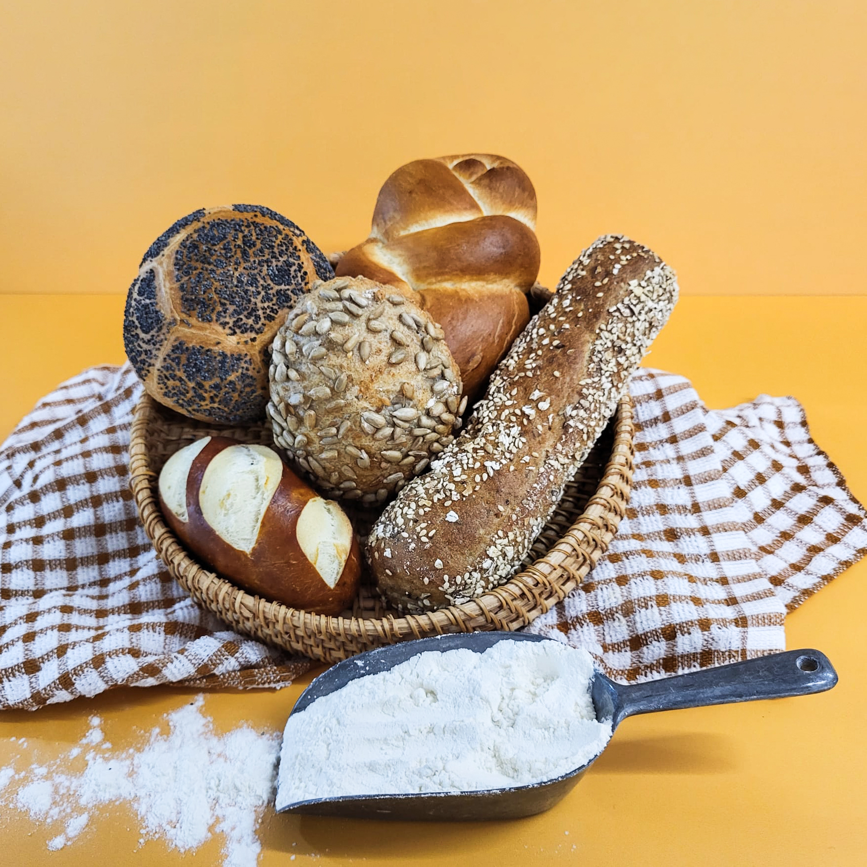 Diverse Brote von der Bäckerei Konditorei Schell