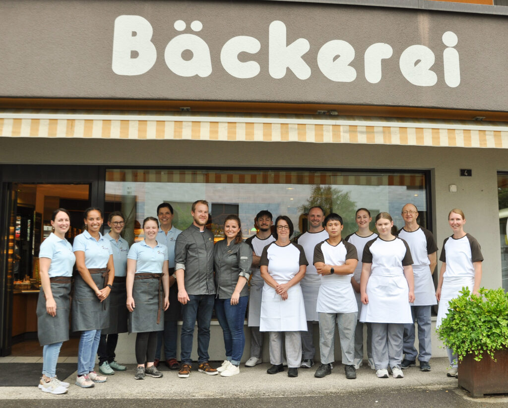 Teamfoto der Bäckerei Schell in Büron Luzern